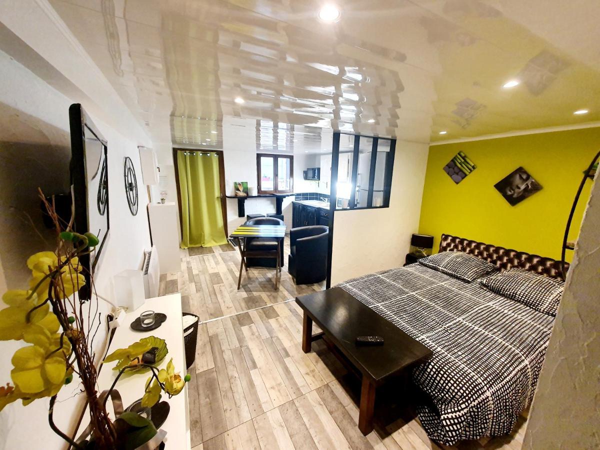 Domaine Des Deux A Apartment Margny-sur-Matz Ngoại thất bức ảnh