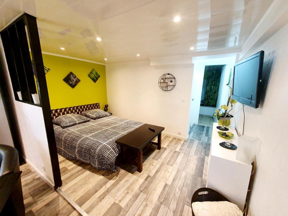 Domaine Des Deux A Apartment Margny-sur-Matz Ngoại thất bức ảnh